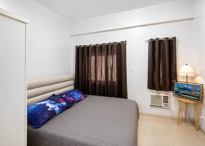 Fernly Turf At Edsa Ortigas Cbd Private - Ama Tower Residences Wifi, Pool & Gym Manila